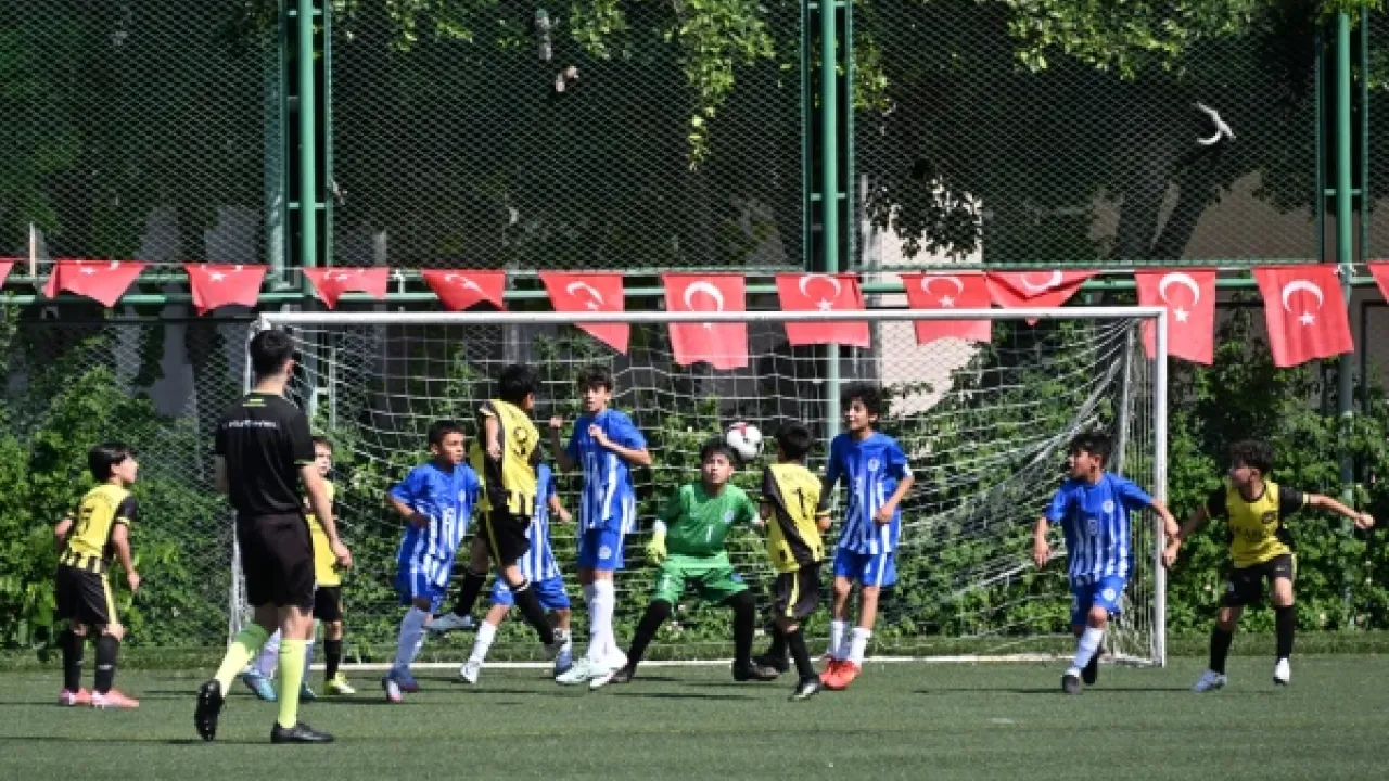 Genç sporcudan gurur veren derece