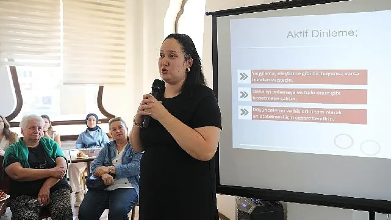 Keçiören'de aile içi iletişimi güçlendiren seminer