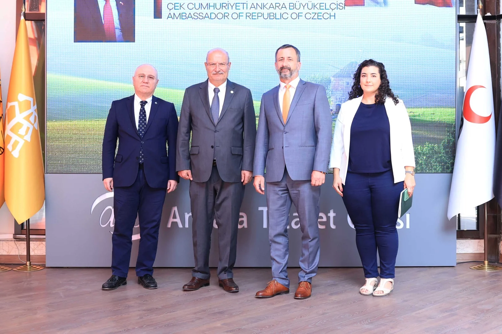 Türkiye-Çekya ticareti 10 milyar dolara çıkıyor
