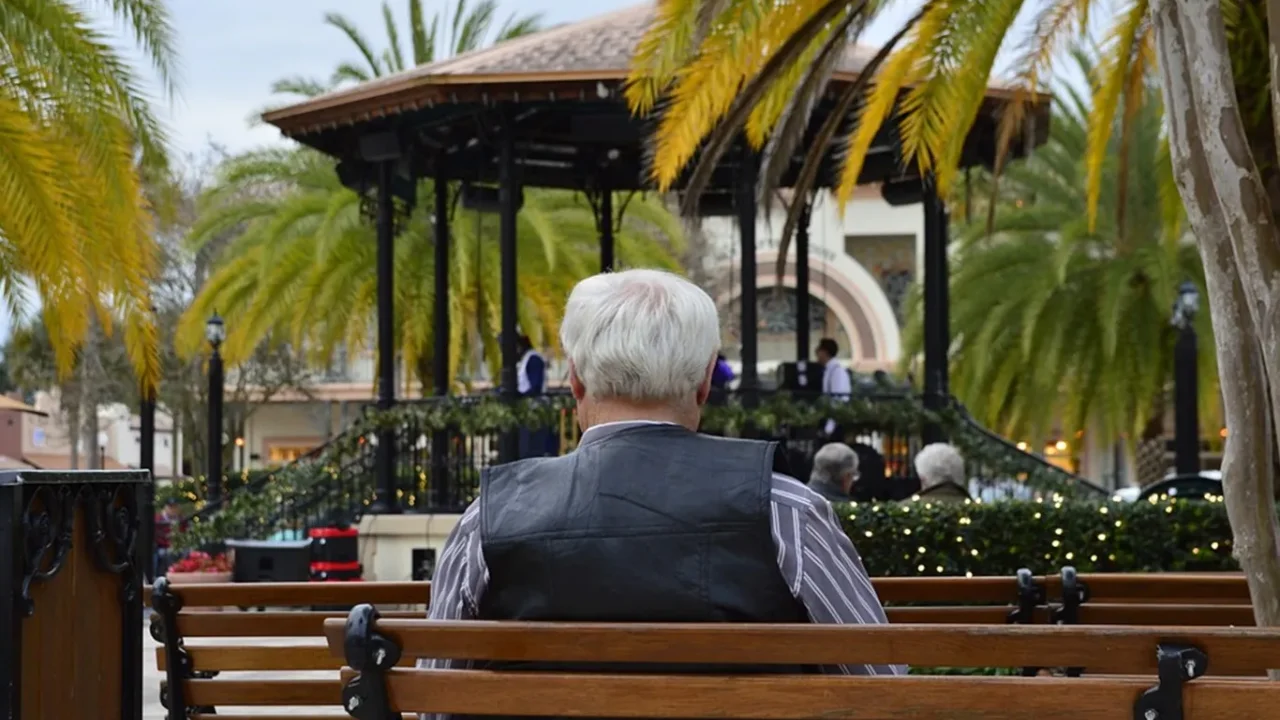 Alzheimer riskini azaltmak için erken yaşta yaşam.