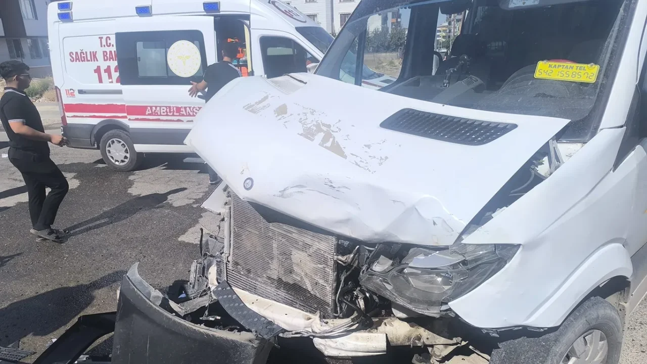 Batman trafik kazasında bir sürücü yaralandı