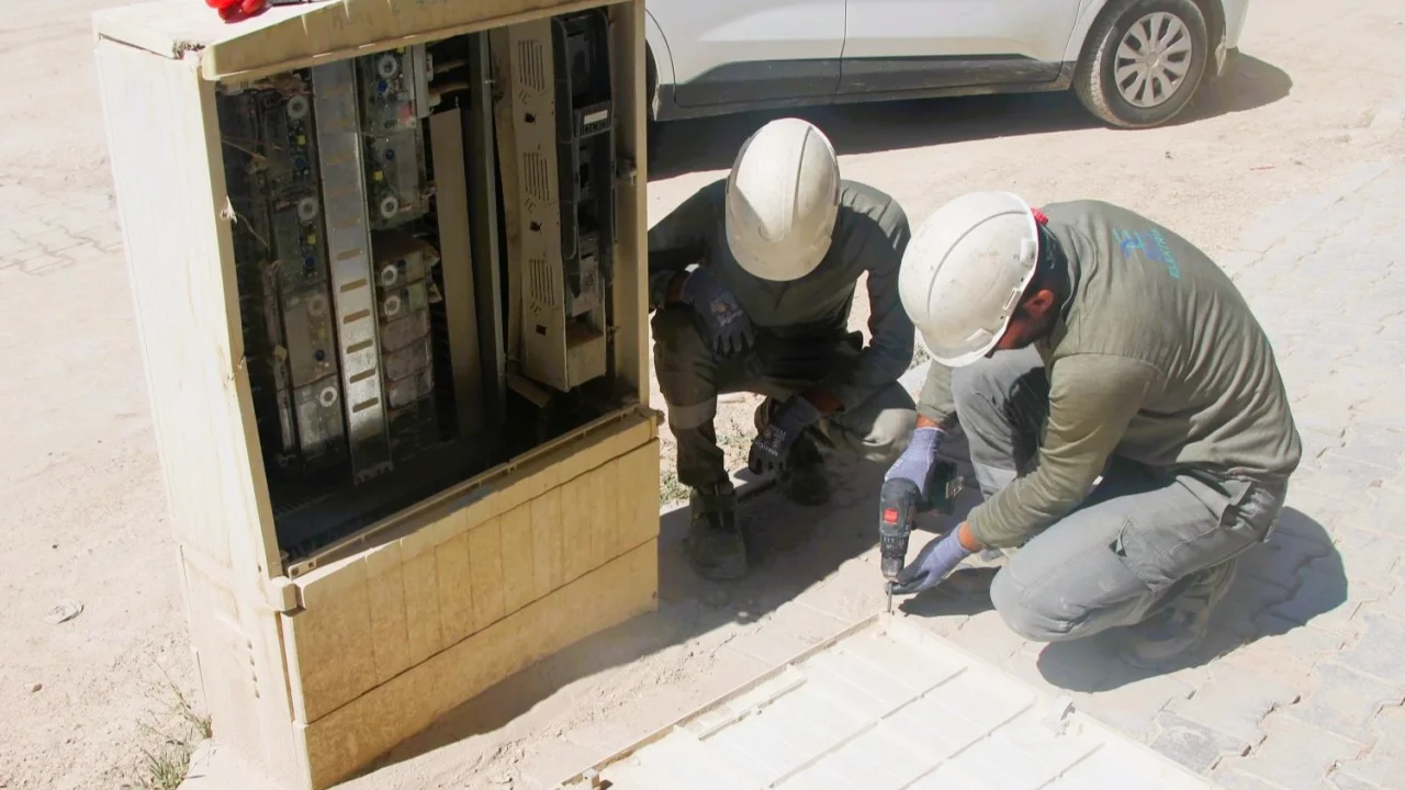 Elektrik Panoları Yenilenerek Güvenlik Sağlanıyor