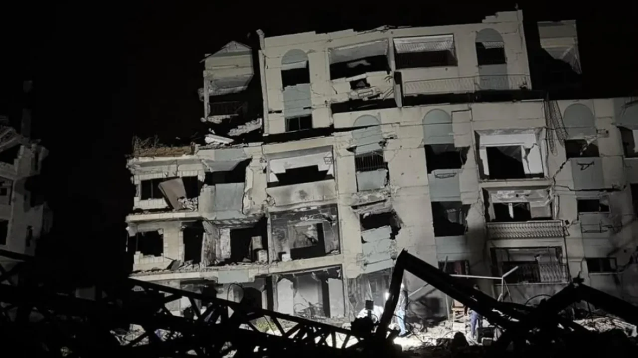 Gazze'de çöken binada şehit sayısı 21'e yükseldi
