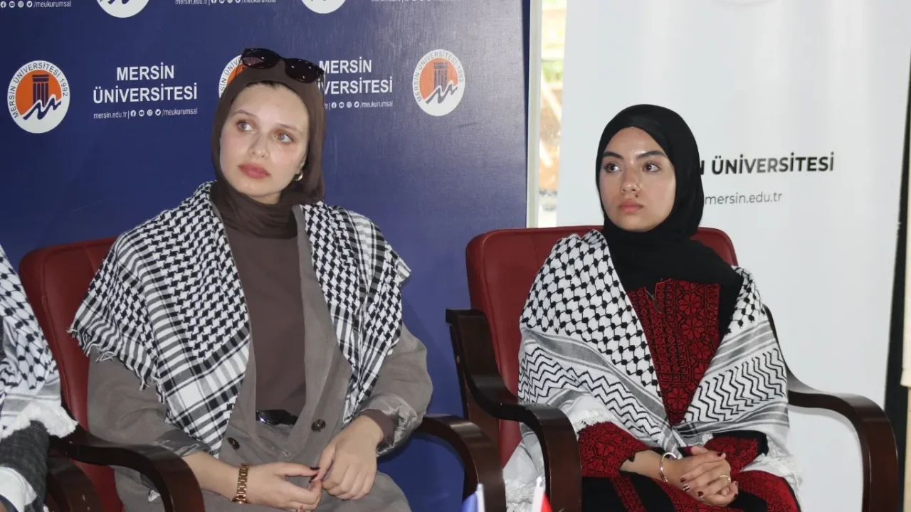Gazze'de soykırımın gölgesinde eğitim mücadelesi