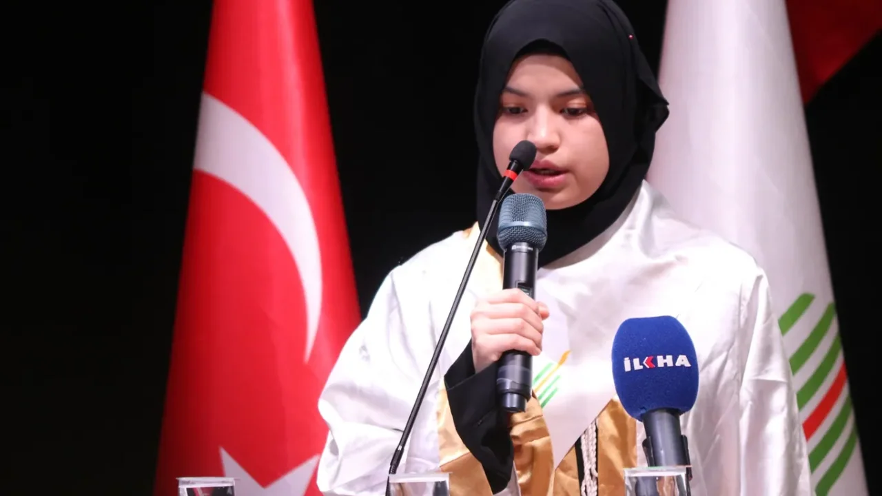 Hafızlık yarışması ödülleri törenle sahiplerini buldu