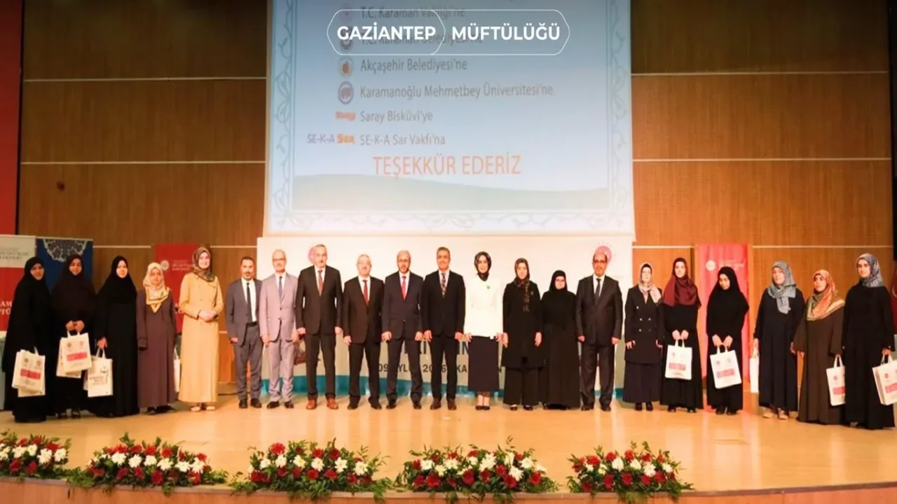 Hafızlık yarışmasında Gaziantep'e Türkiye ikinciliği