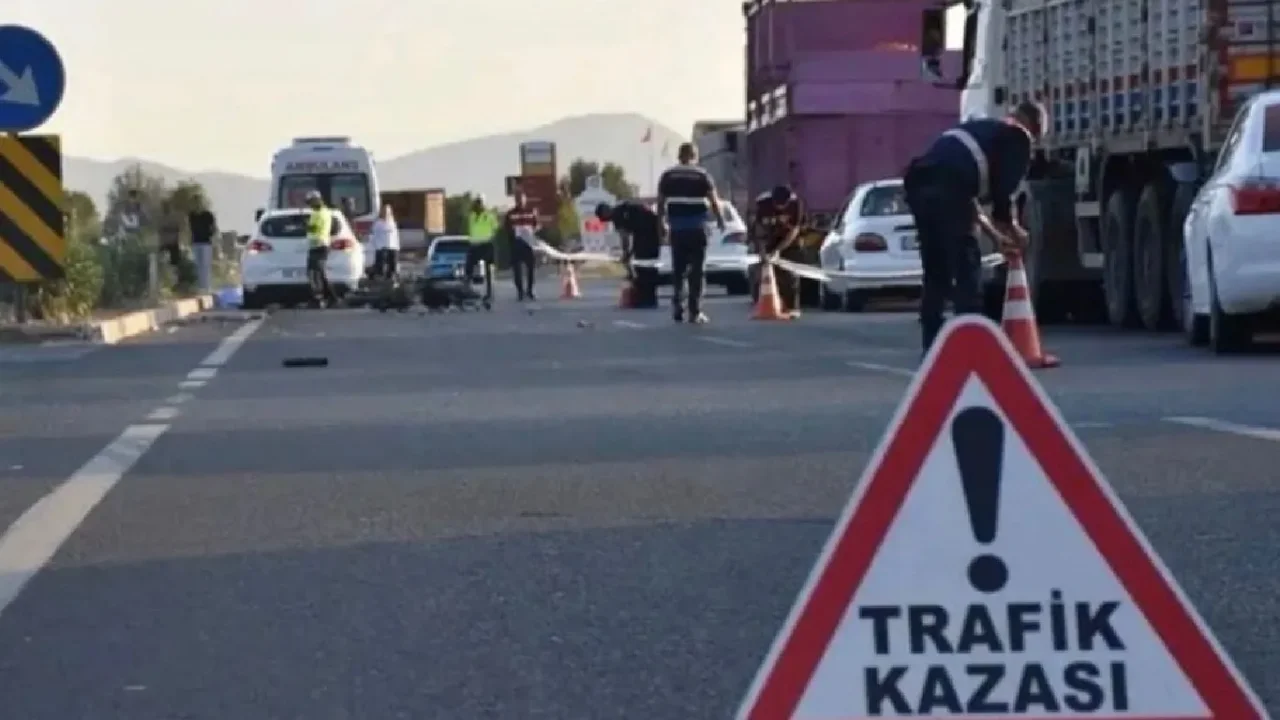 İzmir motosiklet kazaları trafiği tehlikeye atıyor