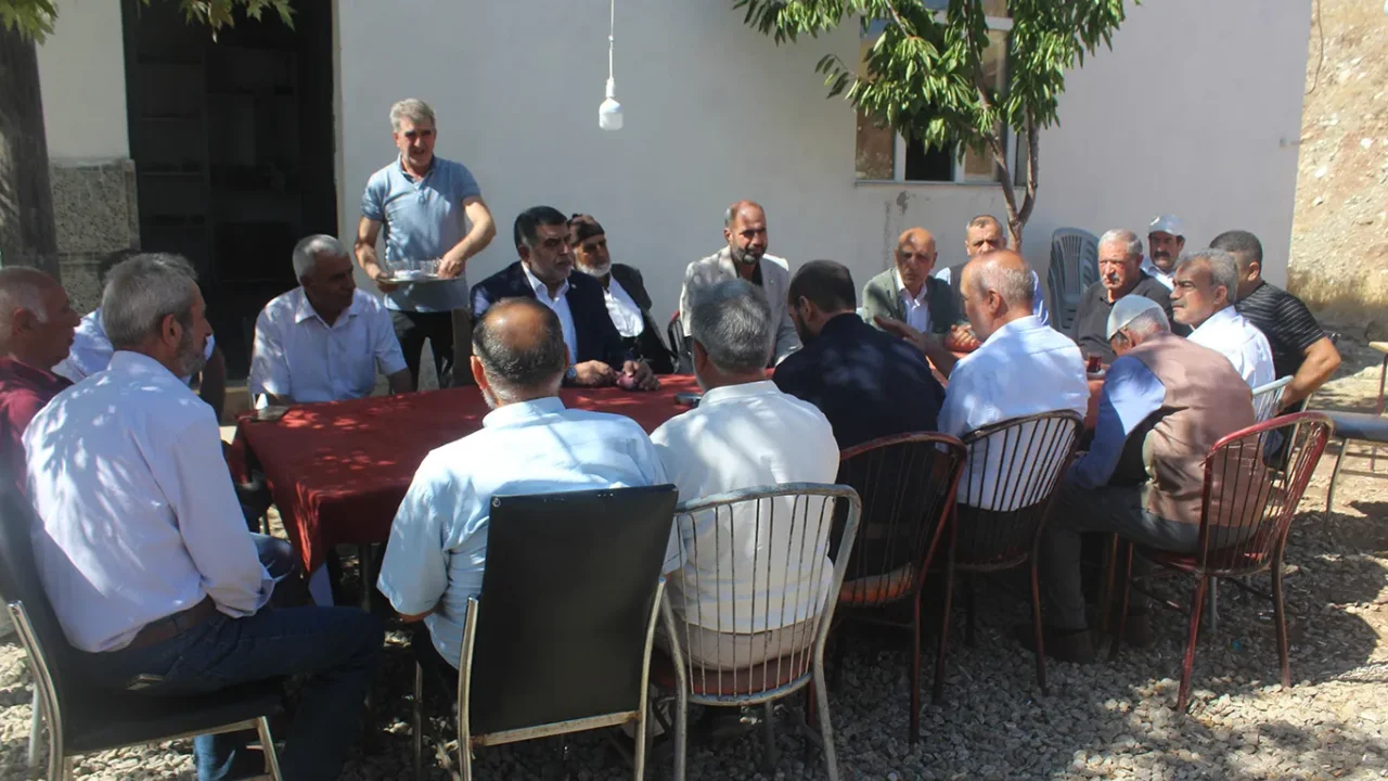 Kartaldere Grup Yolu'nun Karayolları Ağına Alınmasını.
