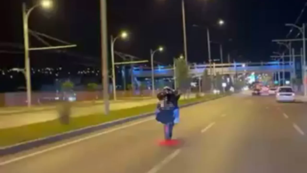 Motosiklet sürücüsüne trafikte akrobasi cezası