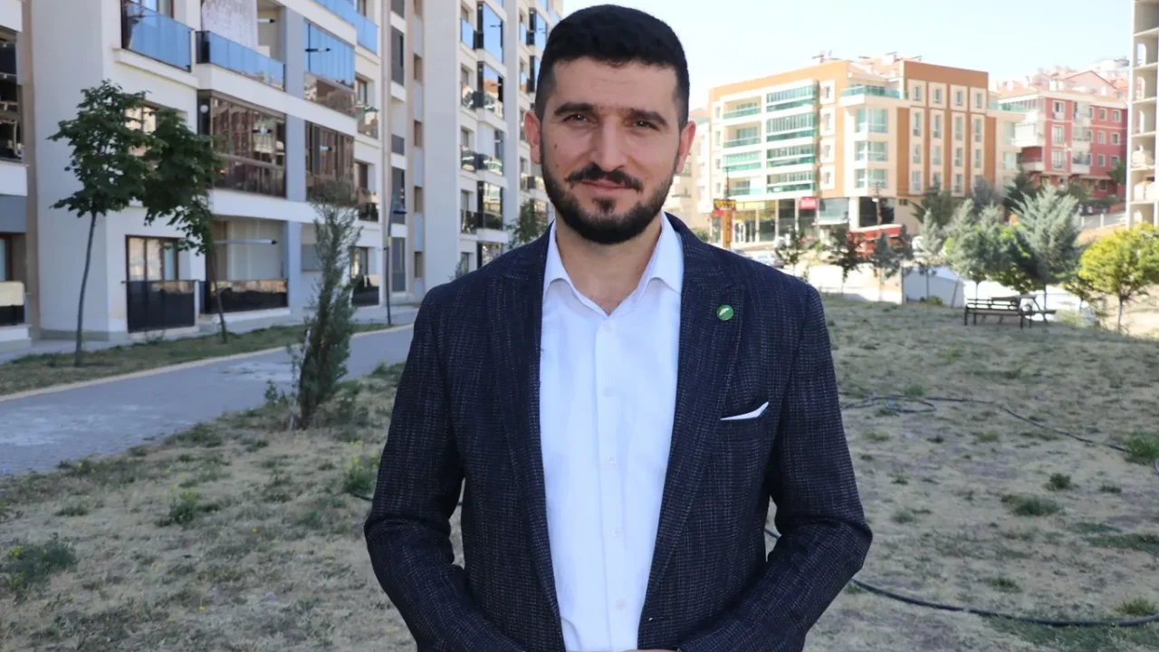 Müslüman genç kimliği üniversitede nasıl korunur?