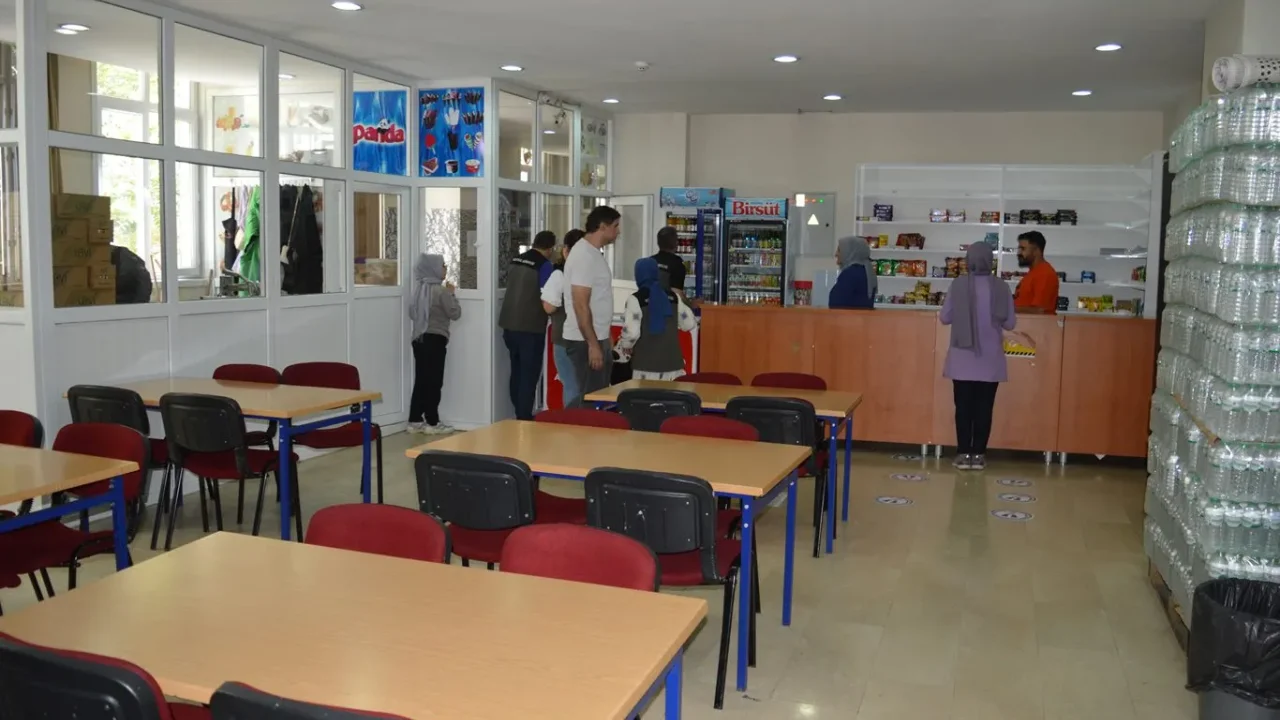 Okul kantinlerinde yeni dönem: Tost kuralları değişiyor