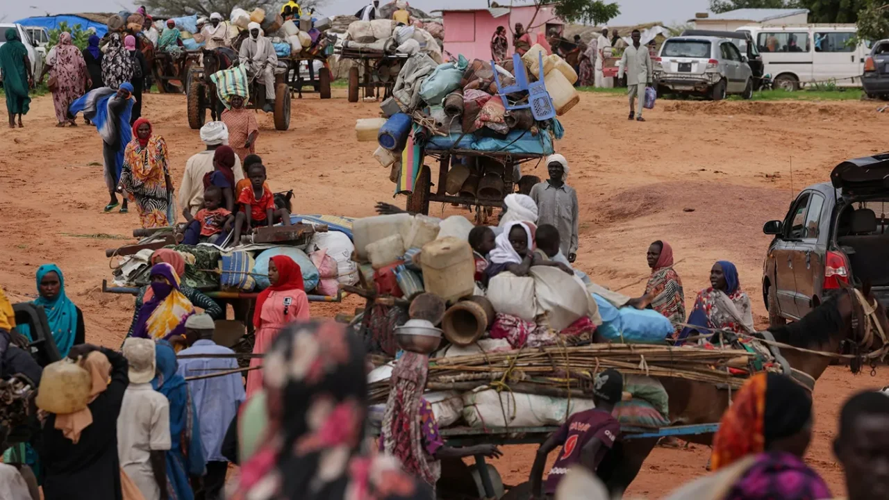 Sudan'da yerinden edilen milyonlarca kişi zor durumda